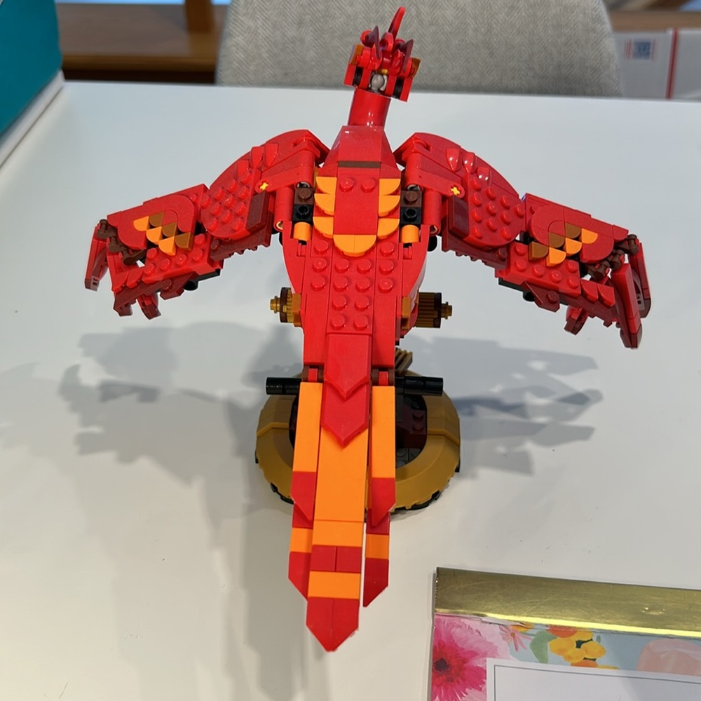 Lego Harry Potter Fawkes, Dumbledore Phoenix, 76394. All pieces included. - Picture 5 of 5